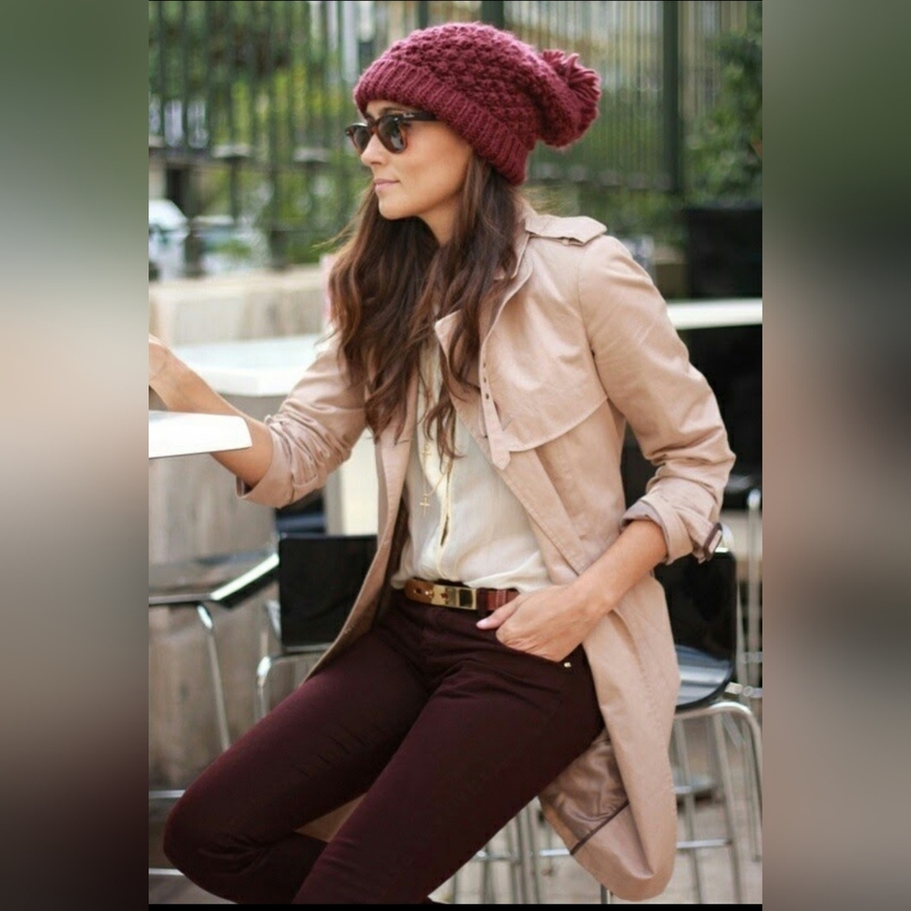 American Eagle Burgundy Corduroy Skinny Pant